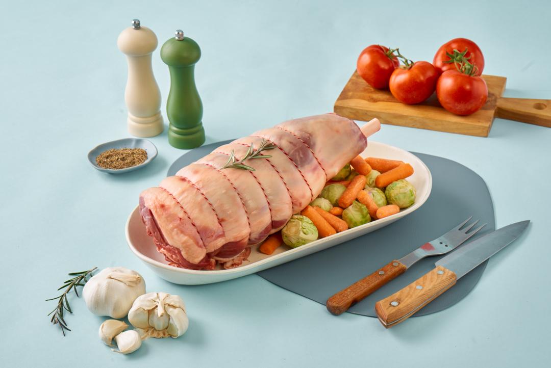 AUSTRALIA BONE IN LAMB LEG ROAST *1*1 - 1.7KG - 1.9KG